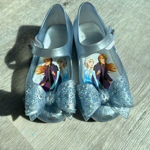 Frozen 2 Mini Melissa Blue Bow